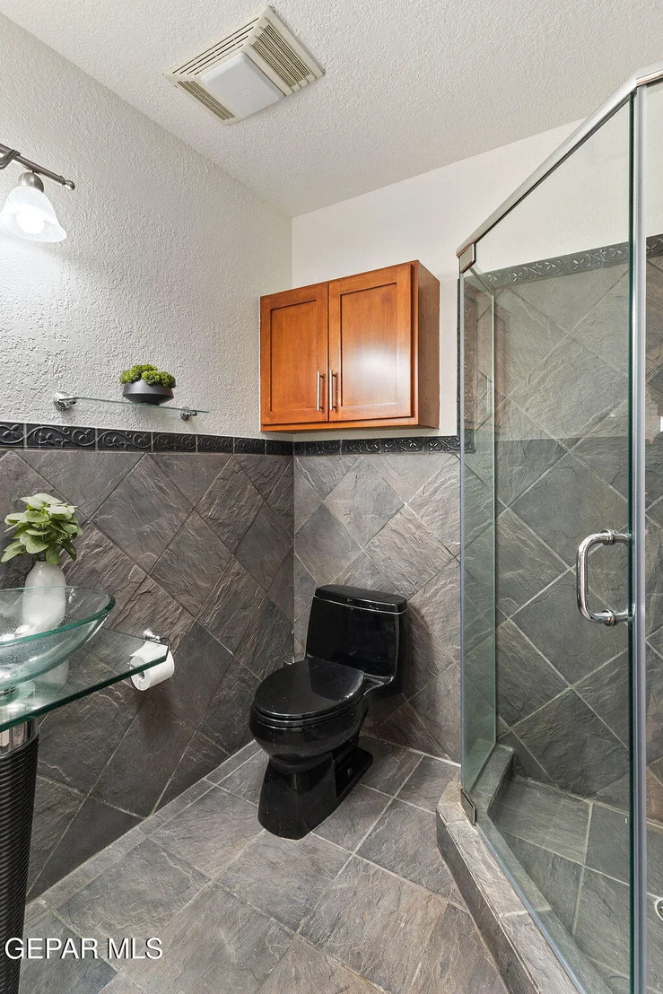 Photo of 6025 TORREY PINES Drive