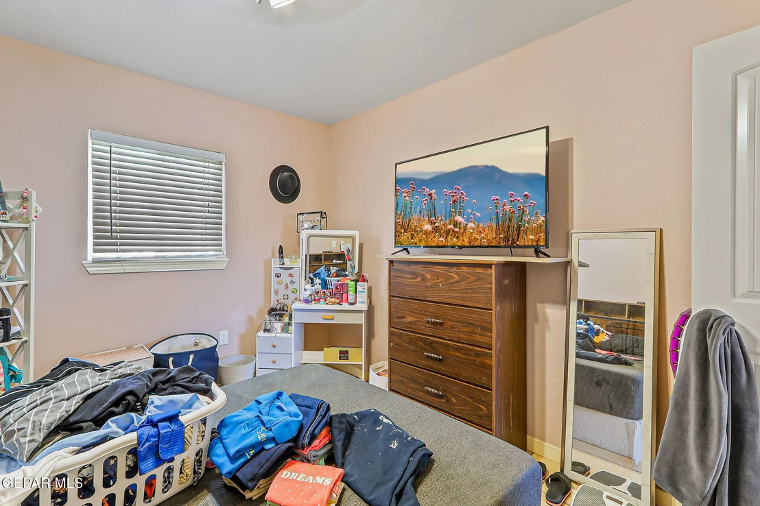 Photo of 4019 VANDERVEER Drive