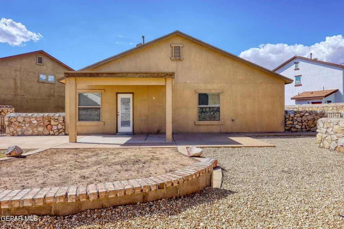 Photo of 14632 LIPIZZAN Court