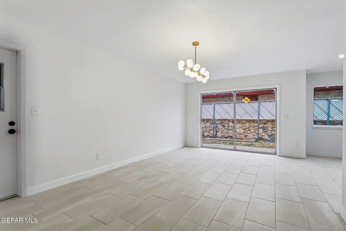 Photo of 709 FRONTERA Road