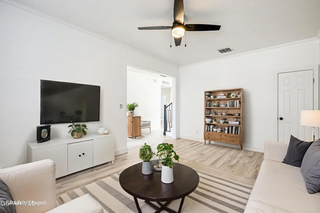 Photo of 918 Bellacumbre Drive