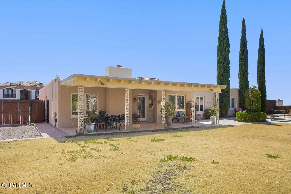 Photo of 6025 TORREY PINES Drive