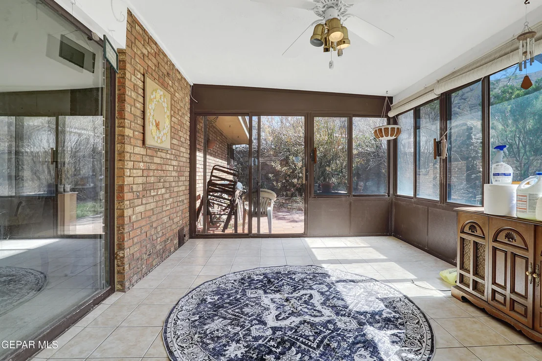 Photo of 228 MOONGLOW Drive