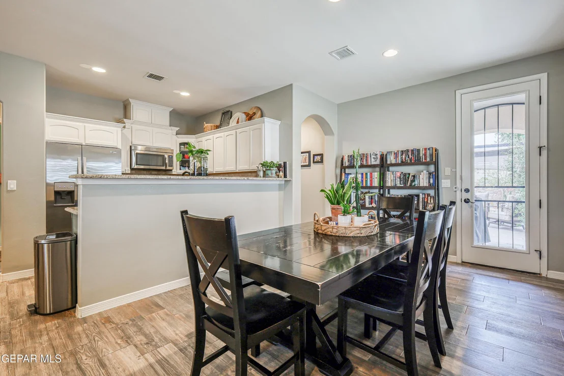 Photo of 2109 ROBERT DRENNAN Place