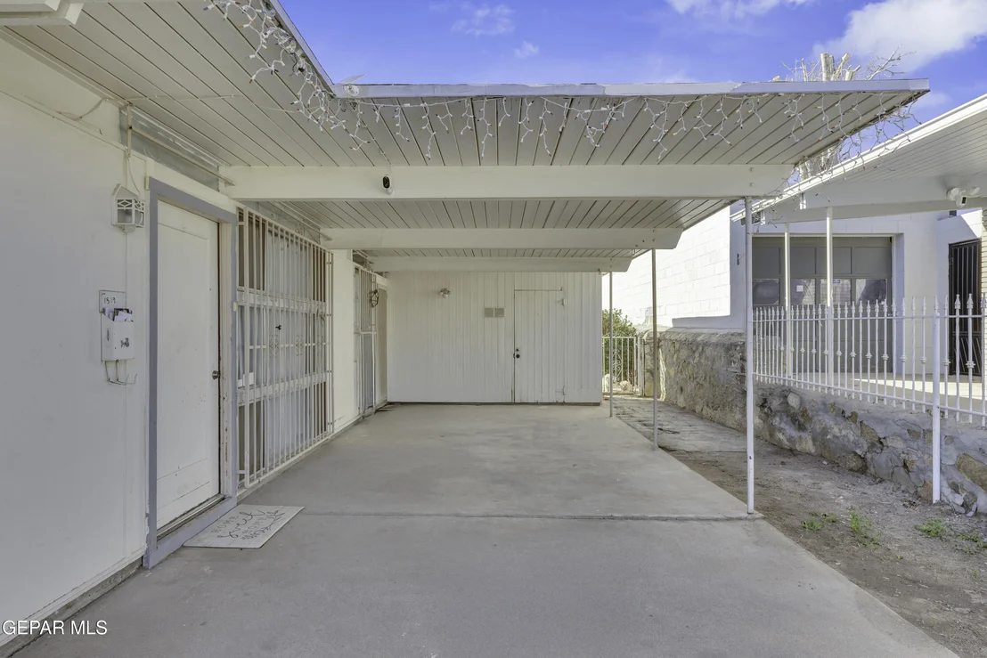Photo of 1519 PASSERO Drive