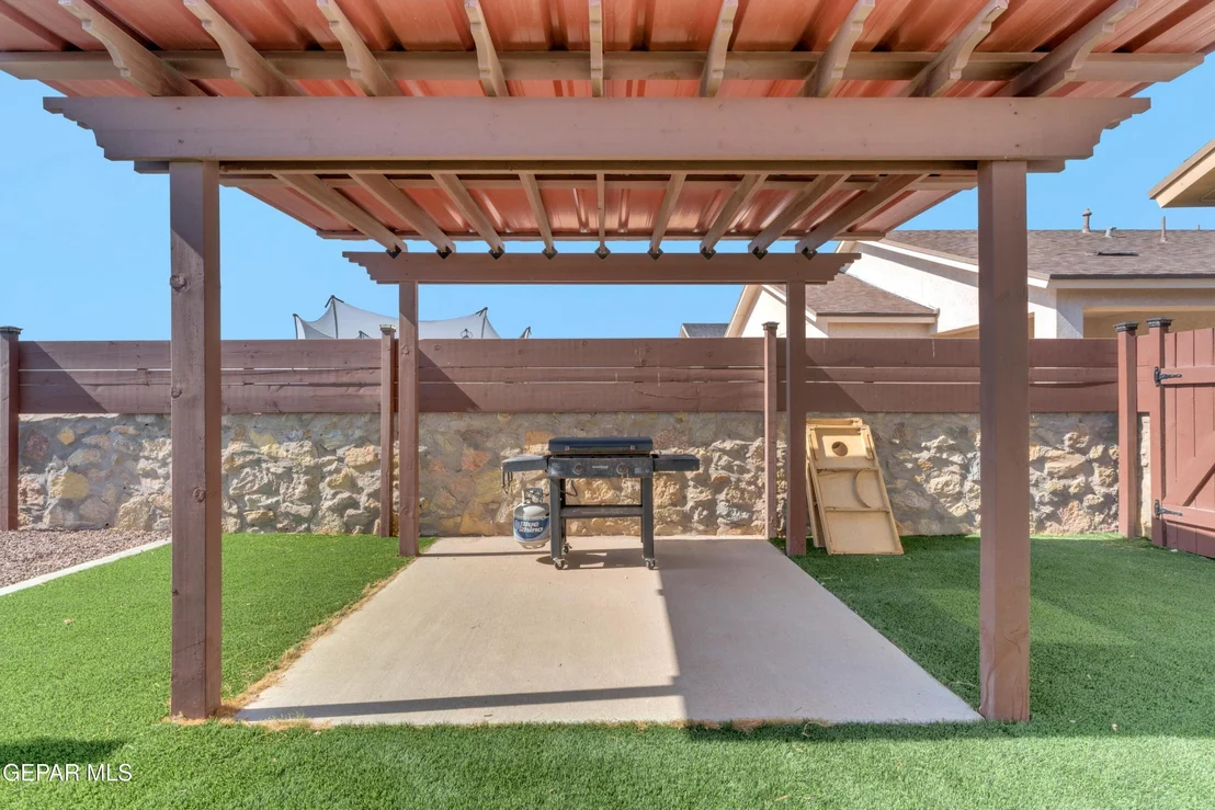 Photo of 3909 Desert Bluff Drive