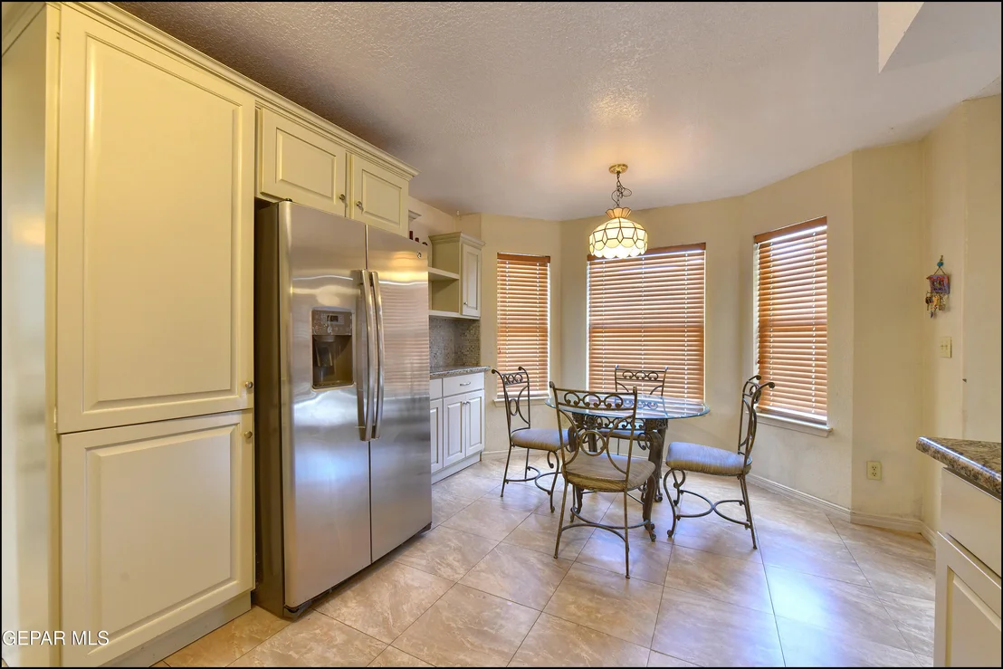 Photo of 7653 DIANJOU Drive