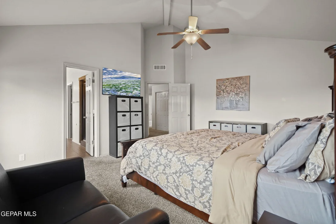 Photo of 5017 MOON RANCH Lane