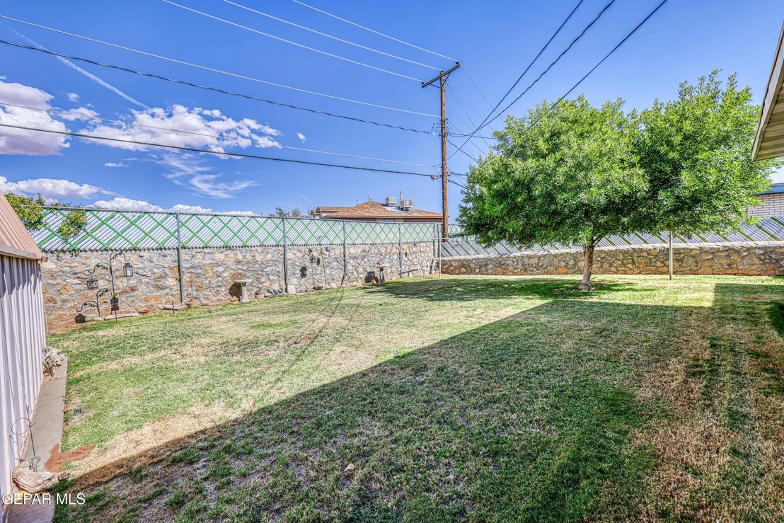 Photo of 10060 KEYSTONE Lane