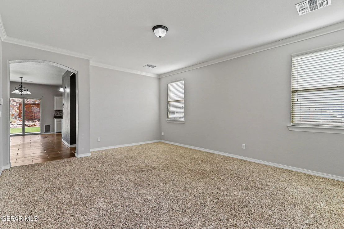 Photo of 7108 N North Skies