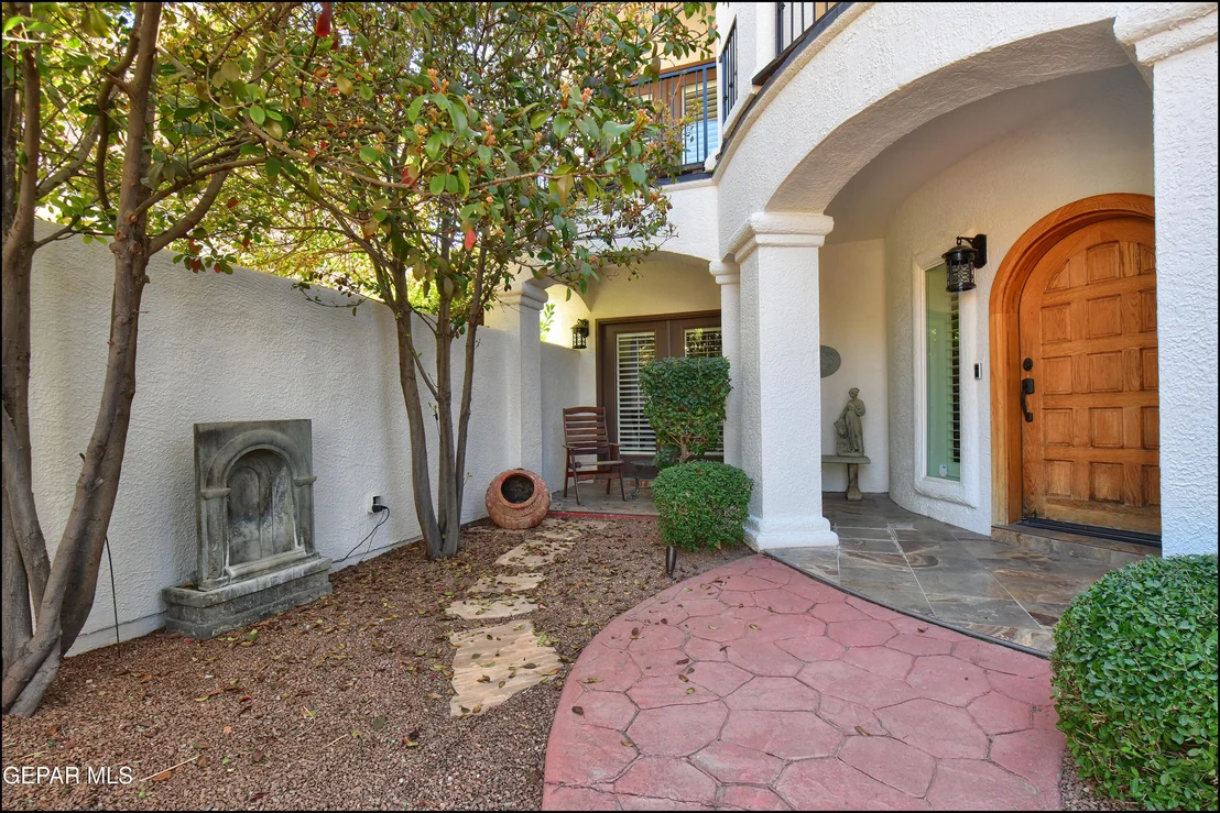 Photo of 1231 FRANKLIN PERCH Place