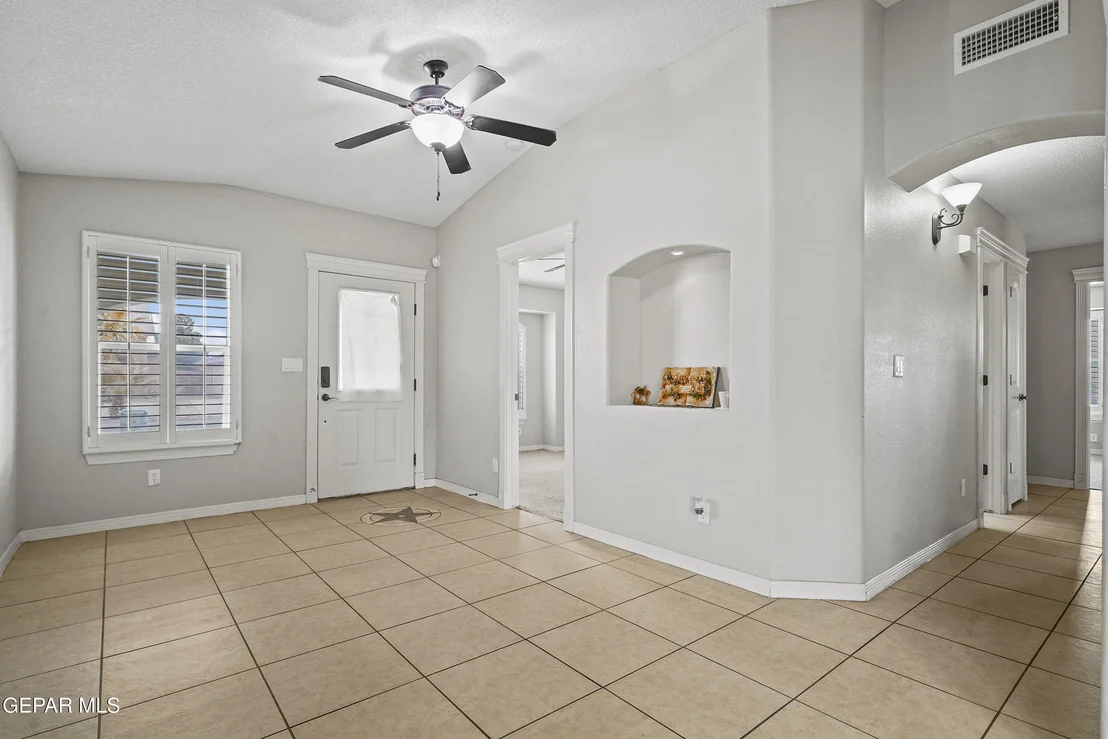 Photo of 3265 MAPLE POINT Drive