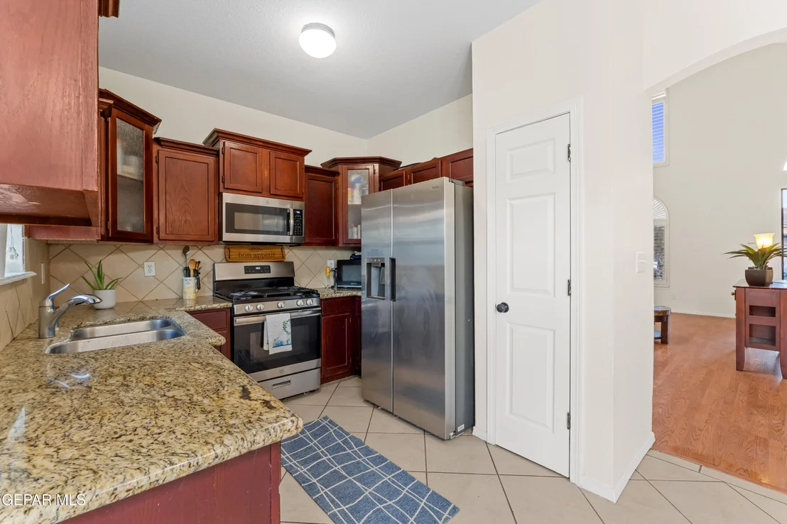 Photo of 11221 Northview Drive