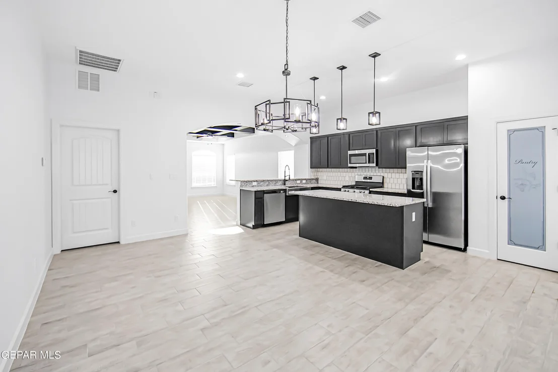 Photo of 6064 Dalhart Drive