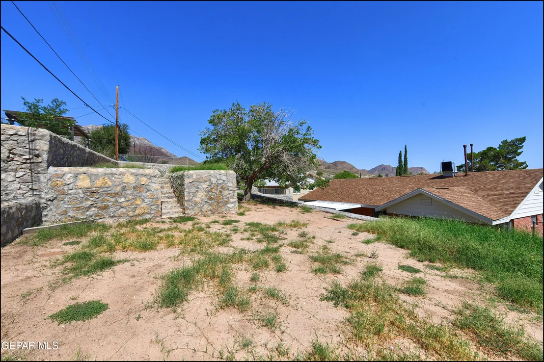 Photo of 3312 DIAMOND Drive