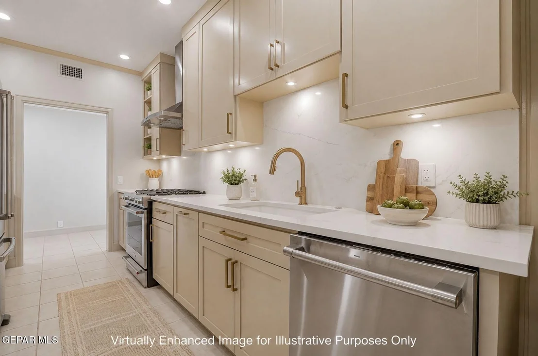 Photo of 1077 LOS JARDINES Circle