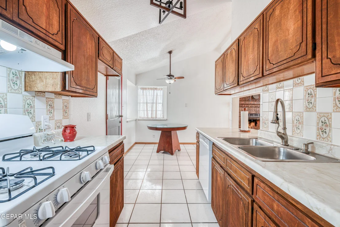 Photo of 11464 BOB MITCHELL Drive