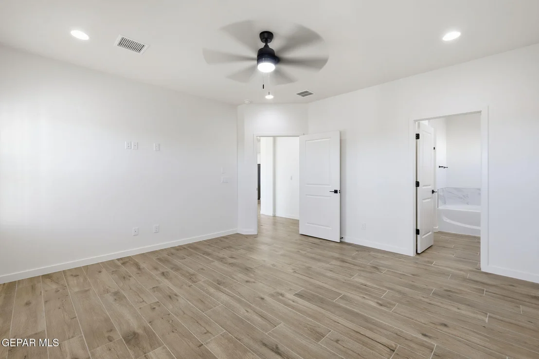 Photo of 13355 Jeff Winton Drive