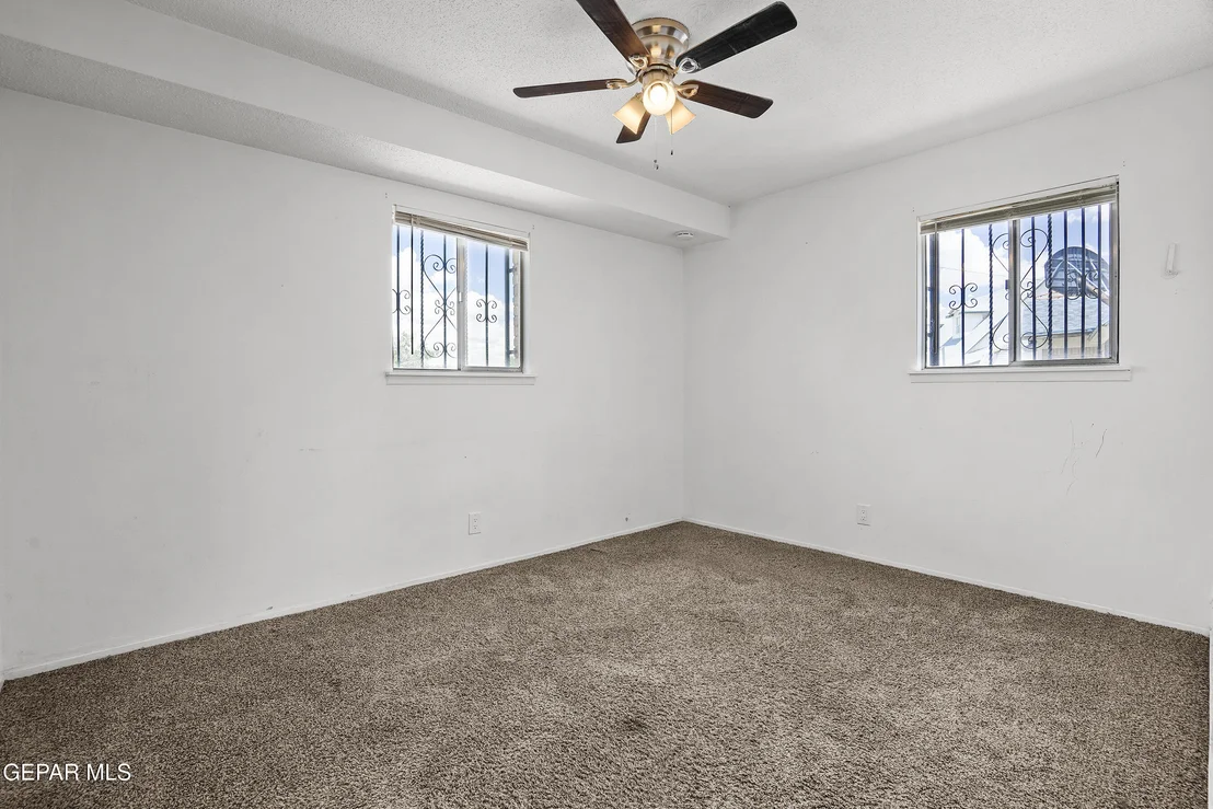 Photo of 5832 DEARBORNE Drive