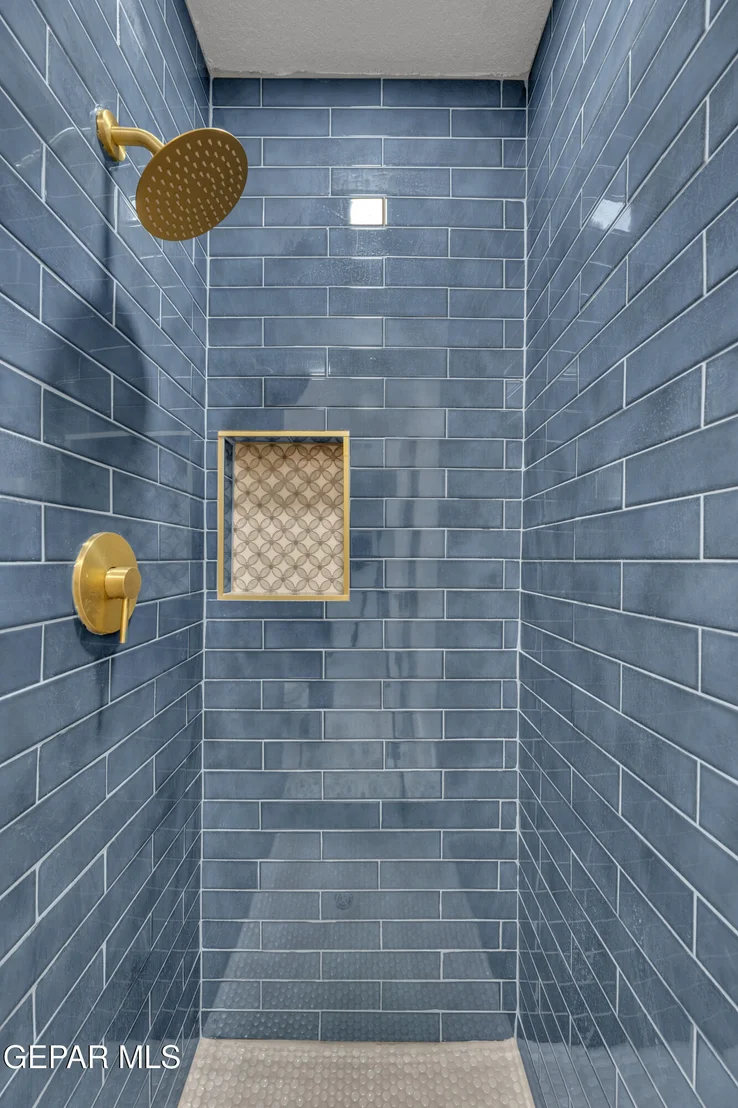 Photo of 1305 JAMES KELLEY Drive