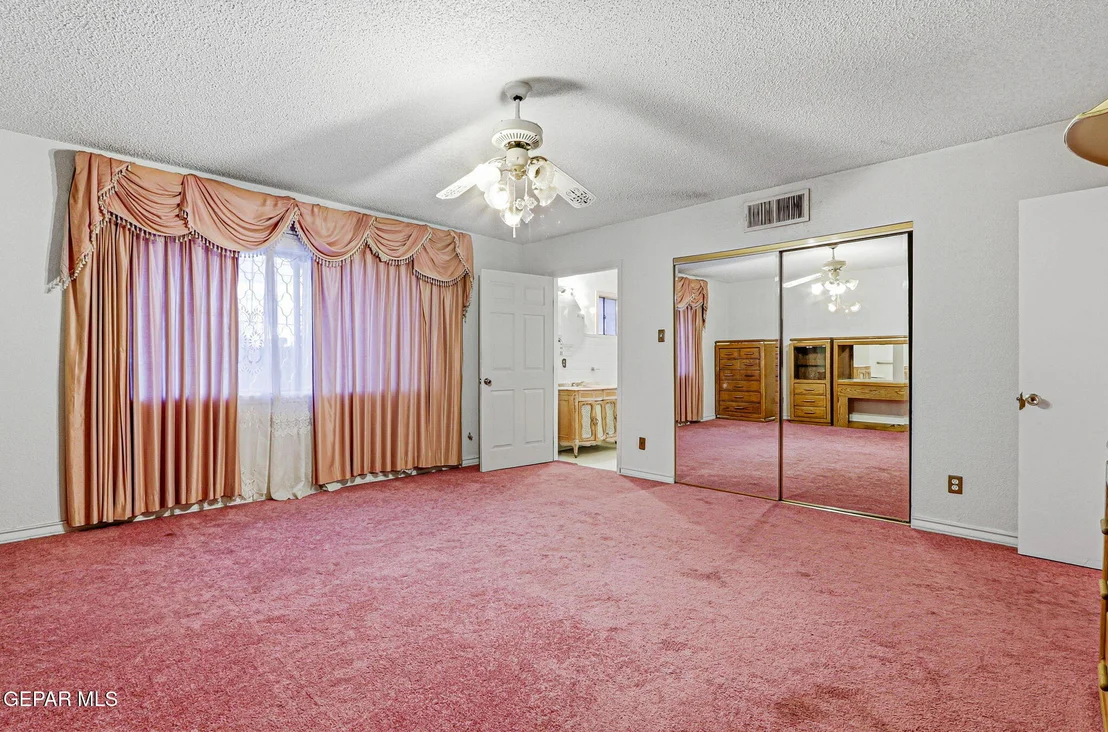 Photo of 2704 TAYLOR Avenue