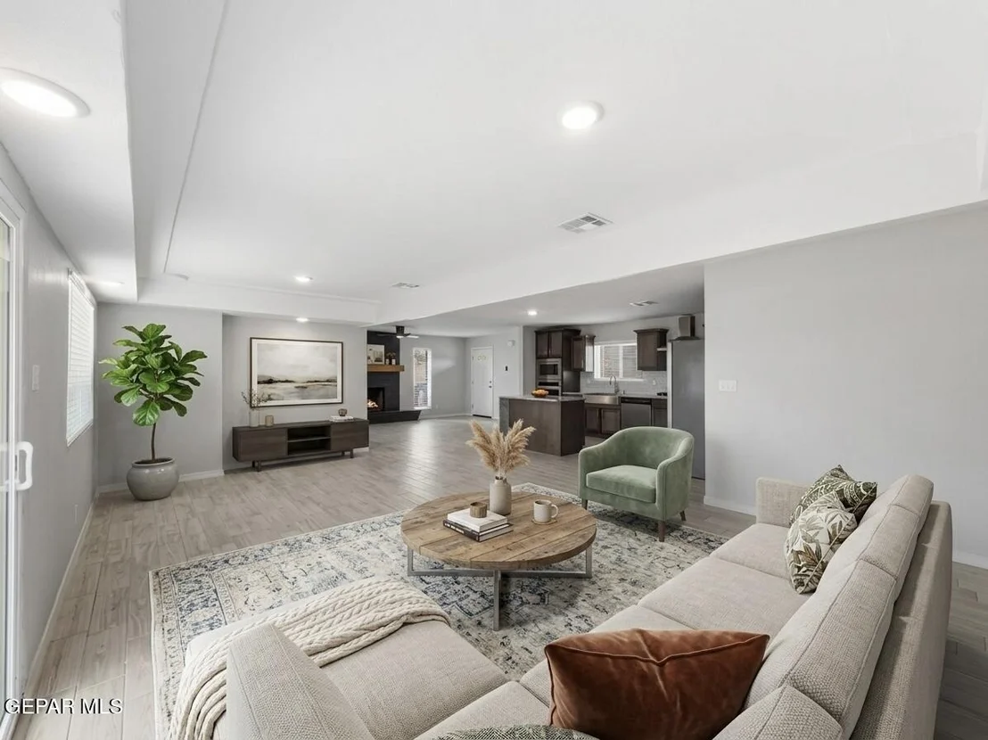 Photo of 565 GALLAGHER Street
