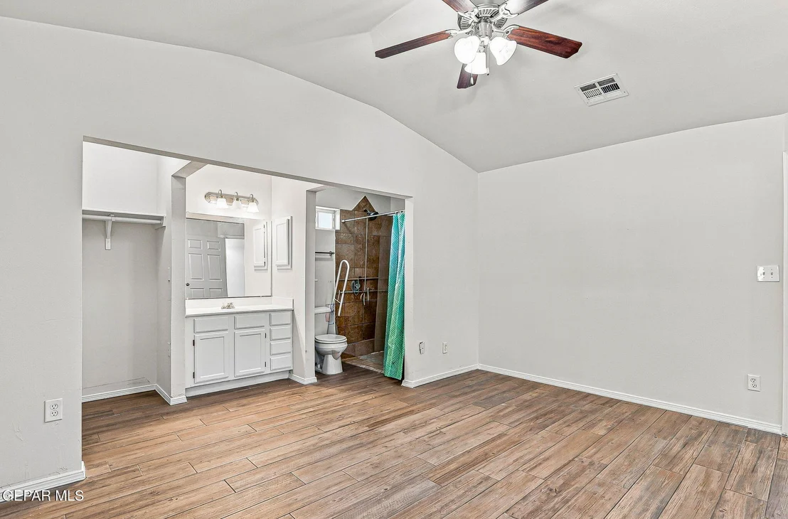 Photo of 3229 PERLA POINT Drive
