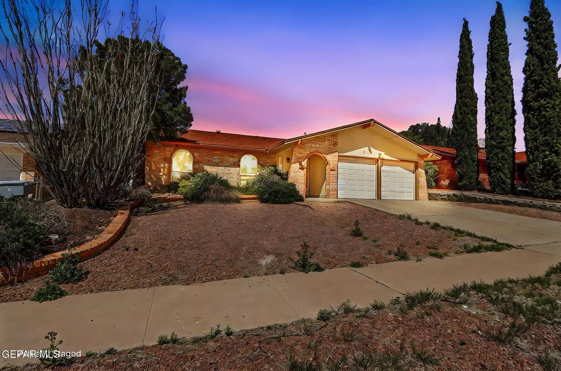 Photo of 663 EL PARQUE Drive
