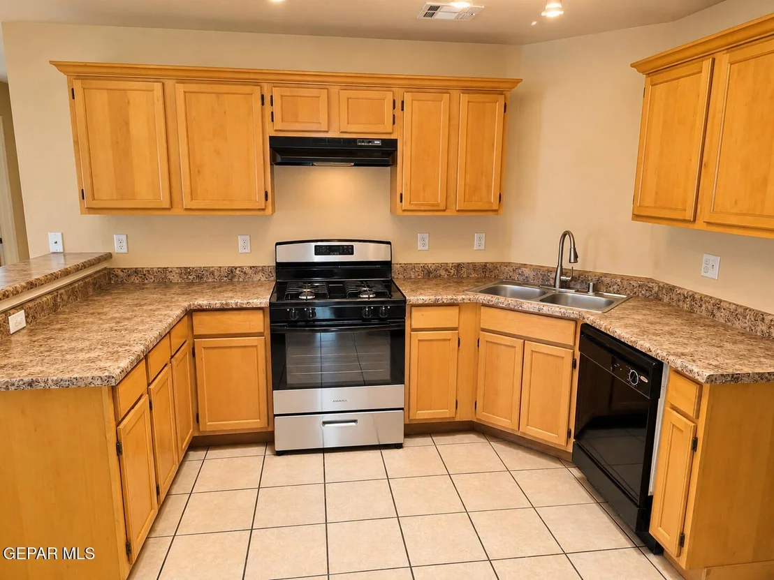 Photo of 14326 SPANISH POINT Drive