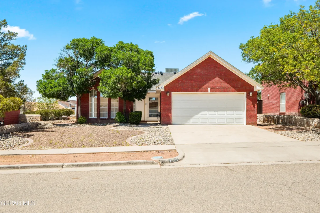 Photo of 7125 Luz De Espejo Drive
