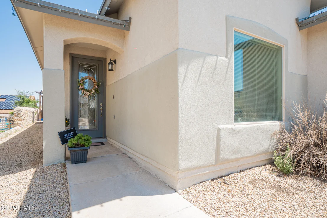 Photo of 7505 EAGLE VISTA Drive