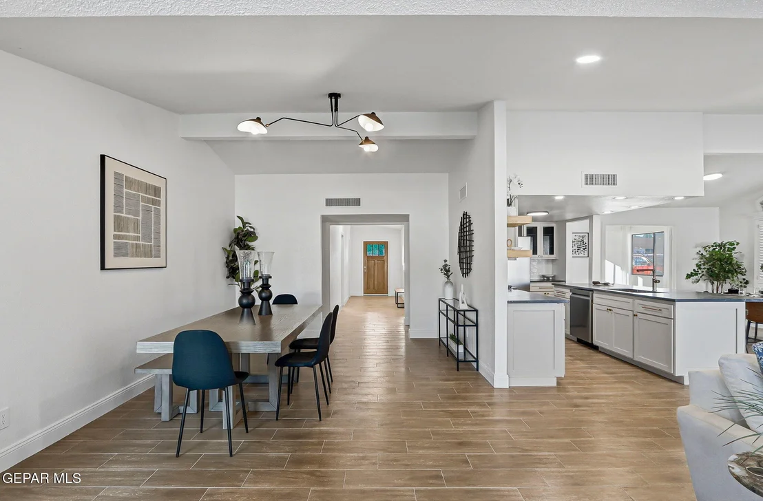 Photo of 2348 SEA SIDE Drive