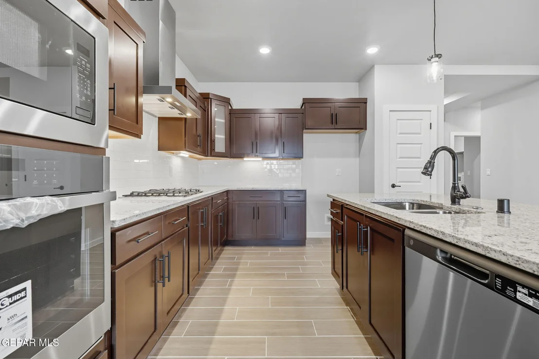 Photo of 909 Pettus Place
