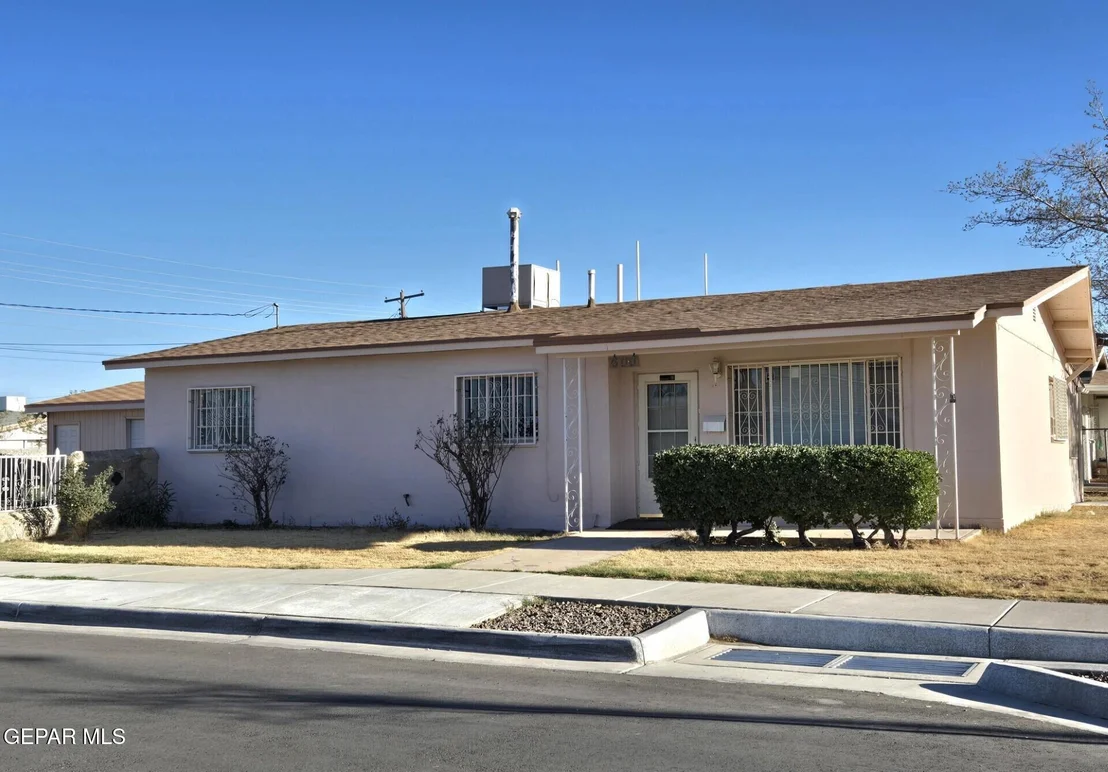 Photo of 600 CORTEZ Drive