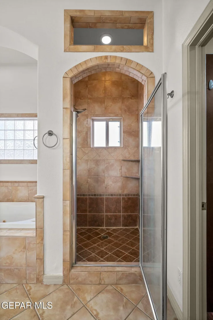 Photo of 6389 FRANKLIN TRAIL Drive