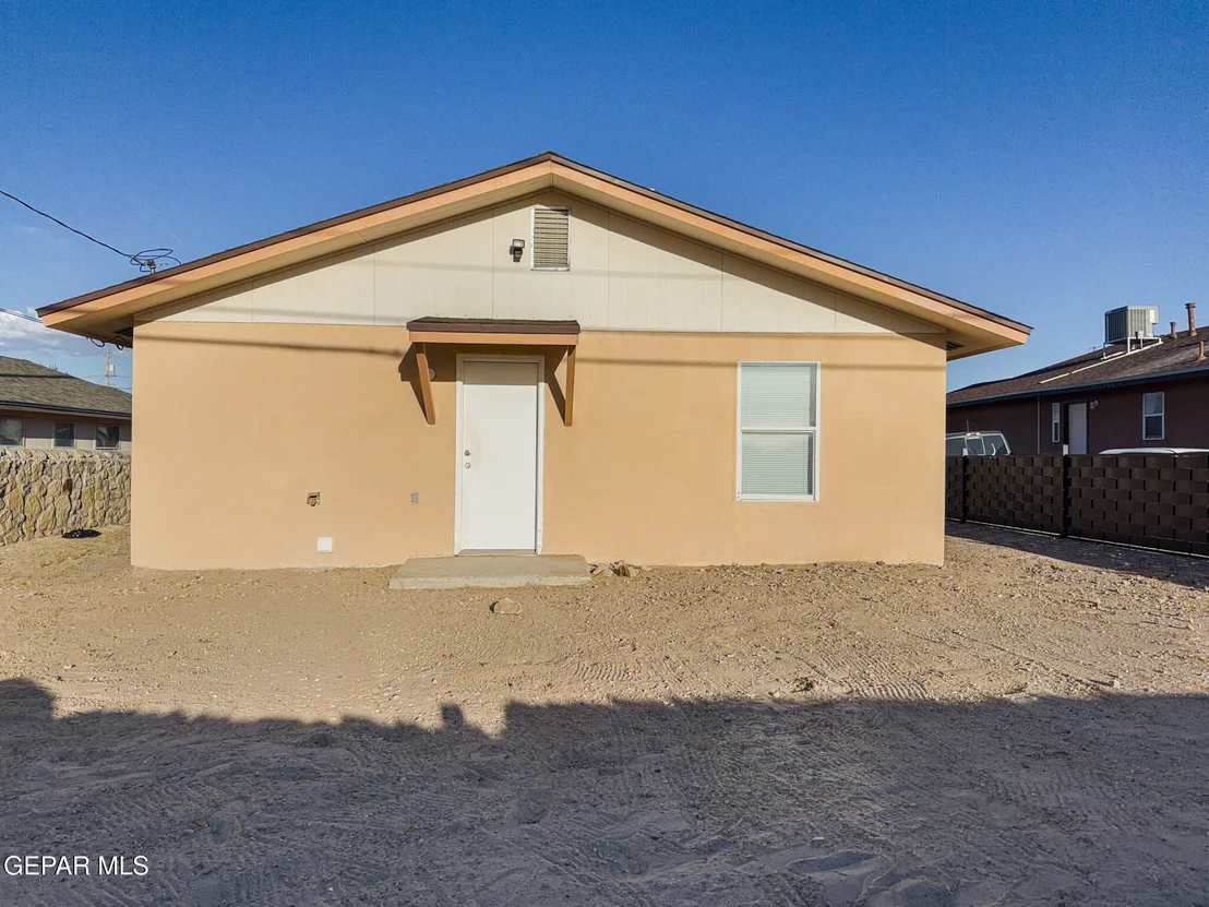 Photo of 441 REILLY Lane
