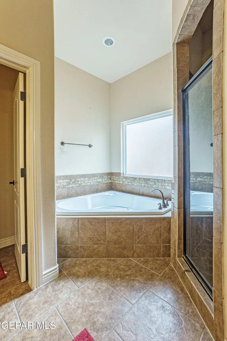 Photo of 5565 MIKE VANE Drive