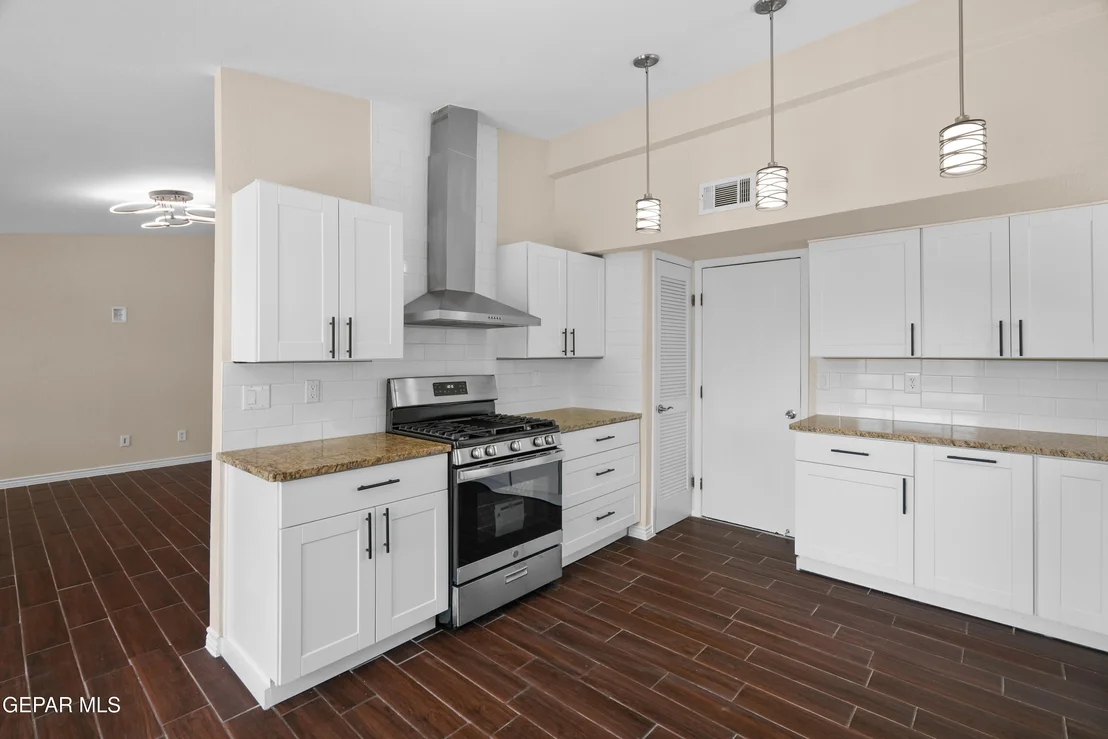 Photo of 3200 VOSS Drive