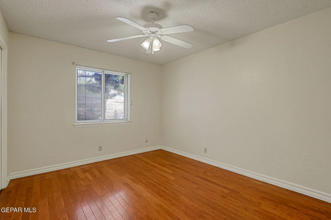 Photo of 124 Serrania Drive