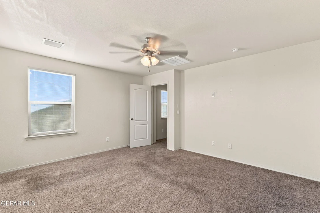 Photo of 14668 OLDENBERG Court
