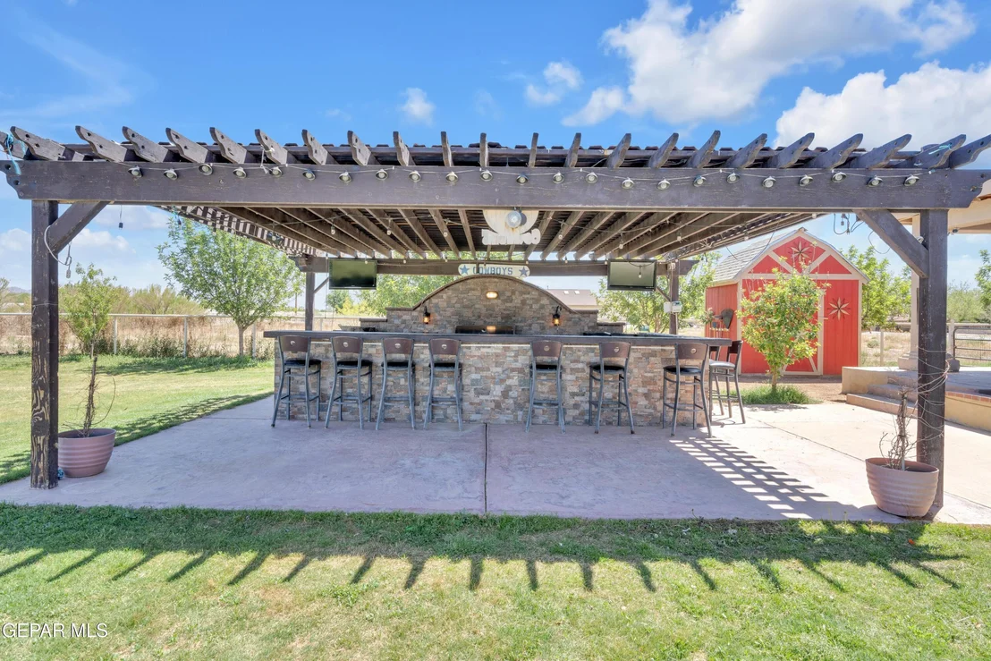 Photo of 7692 River View Drive