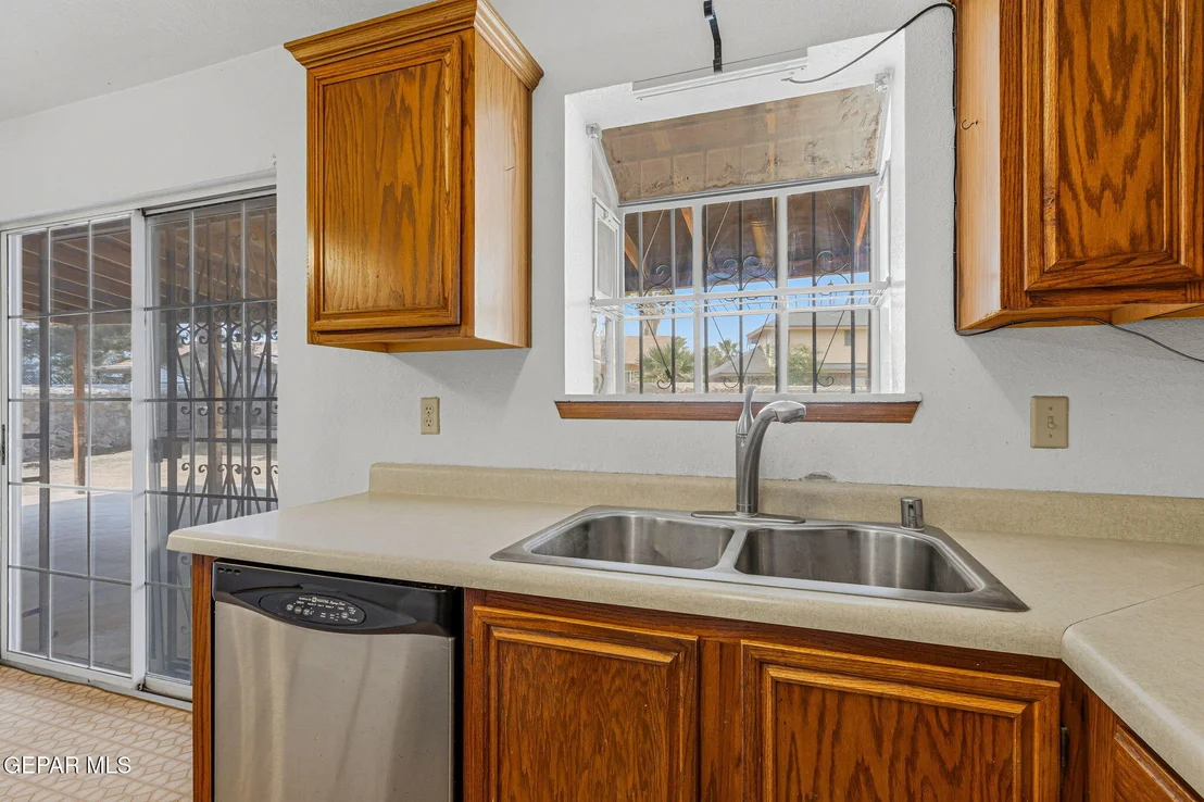 Photo of 2913 STAR LAKE Place