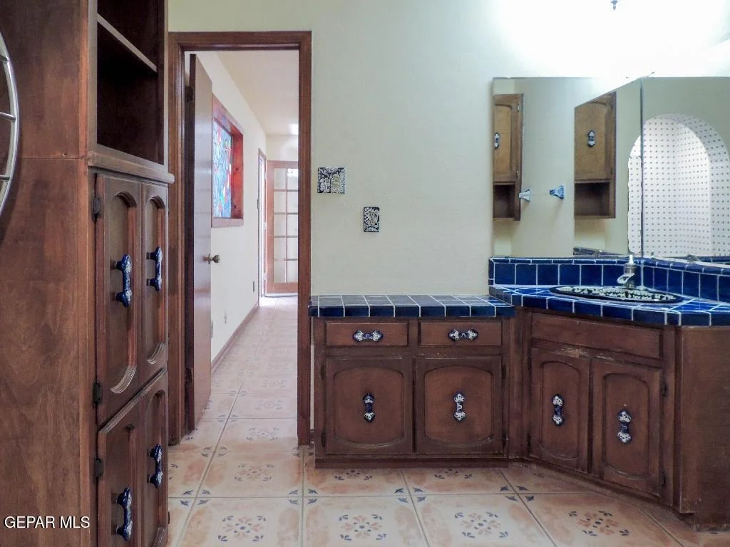 Photo of 1067 Esplanada Circle