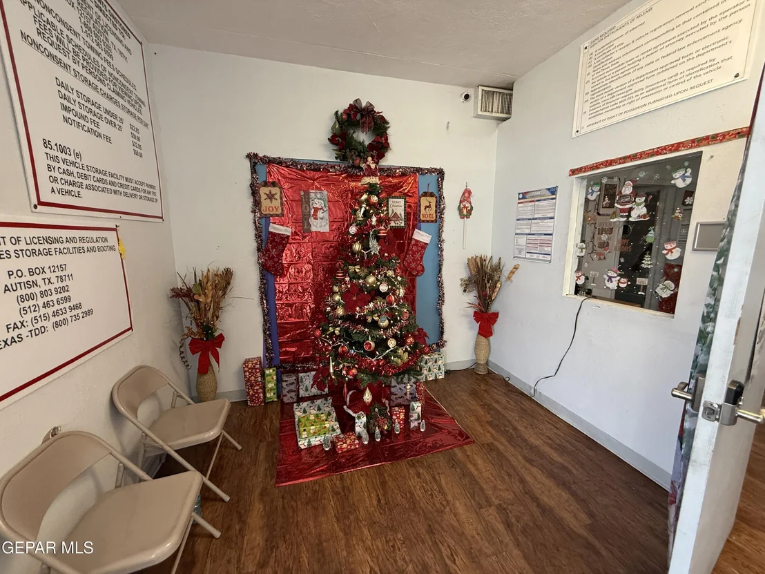 Photo of Unit 1 at 7722 N LOOP Drive