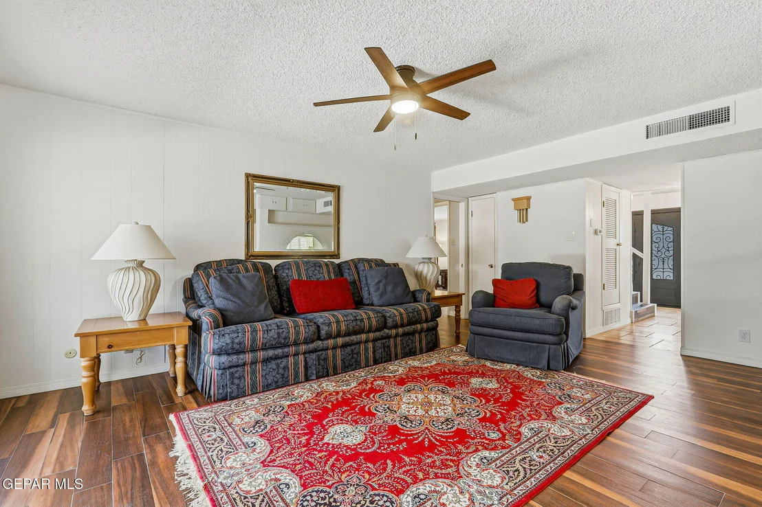 Photo of 301 NORTHWIND Drive