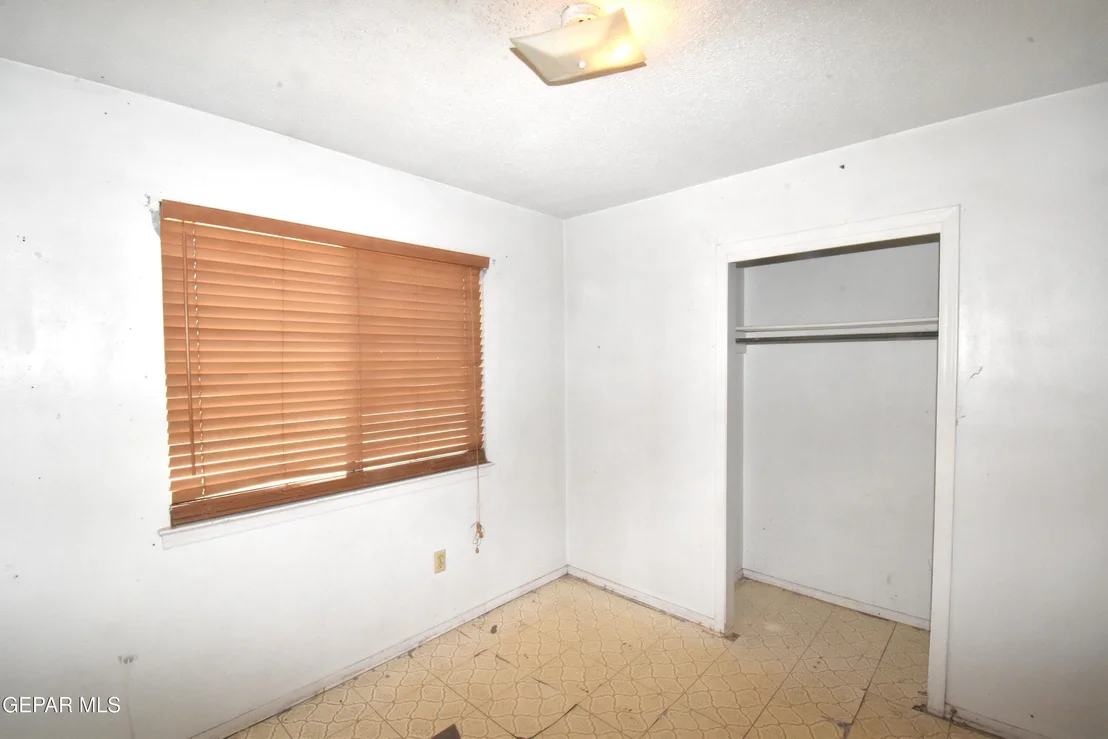 Photo of 8901 MELLON Drive