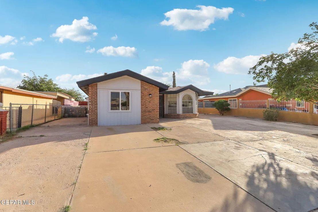 Photo of 8433 INDEPENDENCE Drive