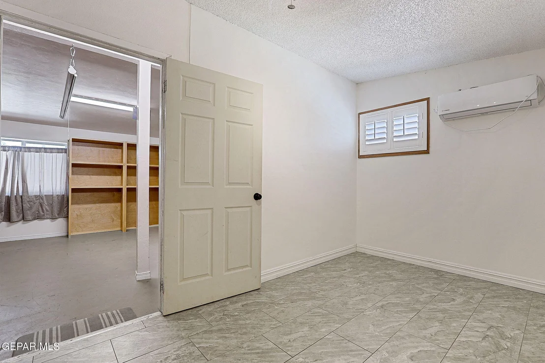 Photo of 4540 Swan Drive Drive