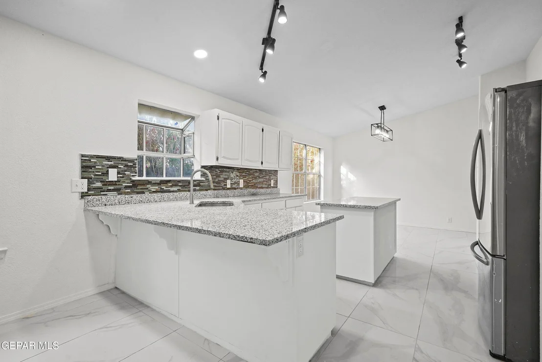 Photo of 4529 Willow W Drive