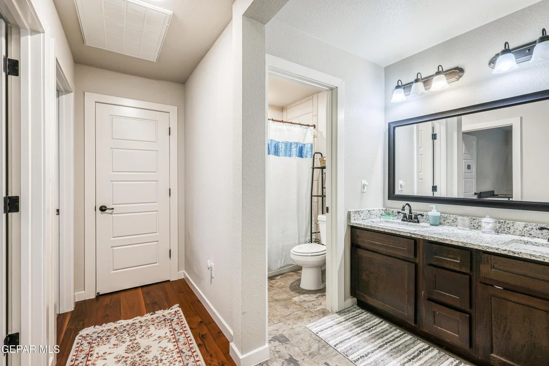 Photo of 7821 ENCHANTED RIDGE Drive